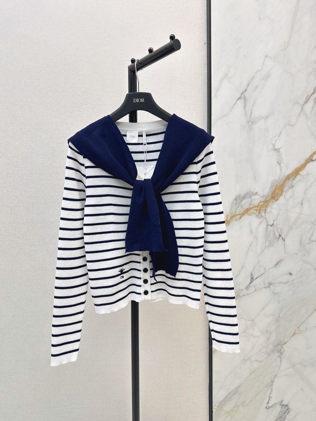 Dior/26 Early Autumn Latest Striped Knit Cardigan