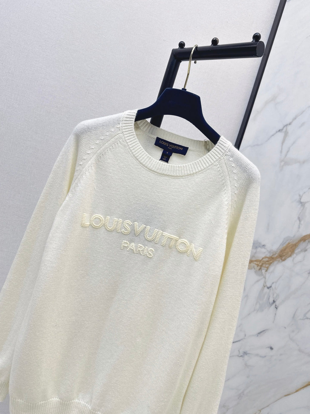 Louis Vuitton / 26 Fall/Winter Latest Crew Neck Knit Sweater