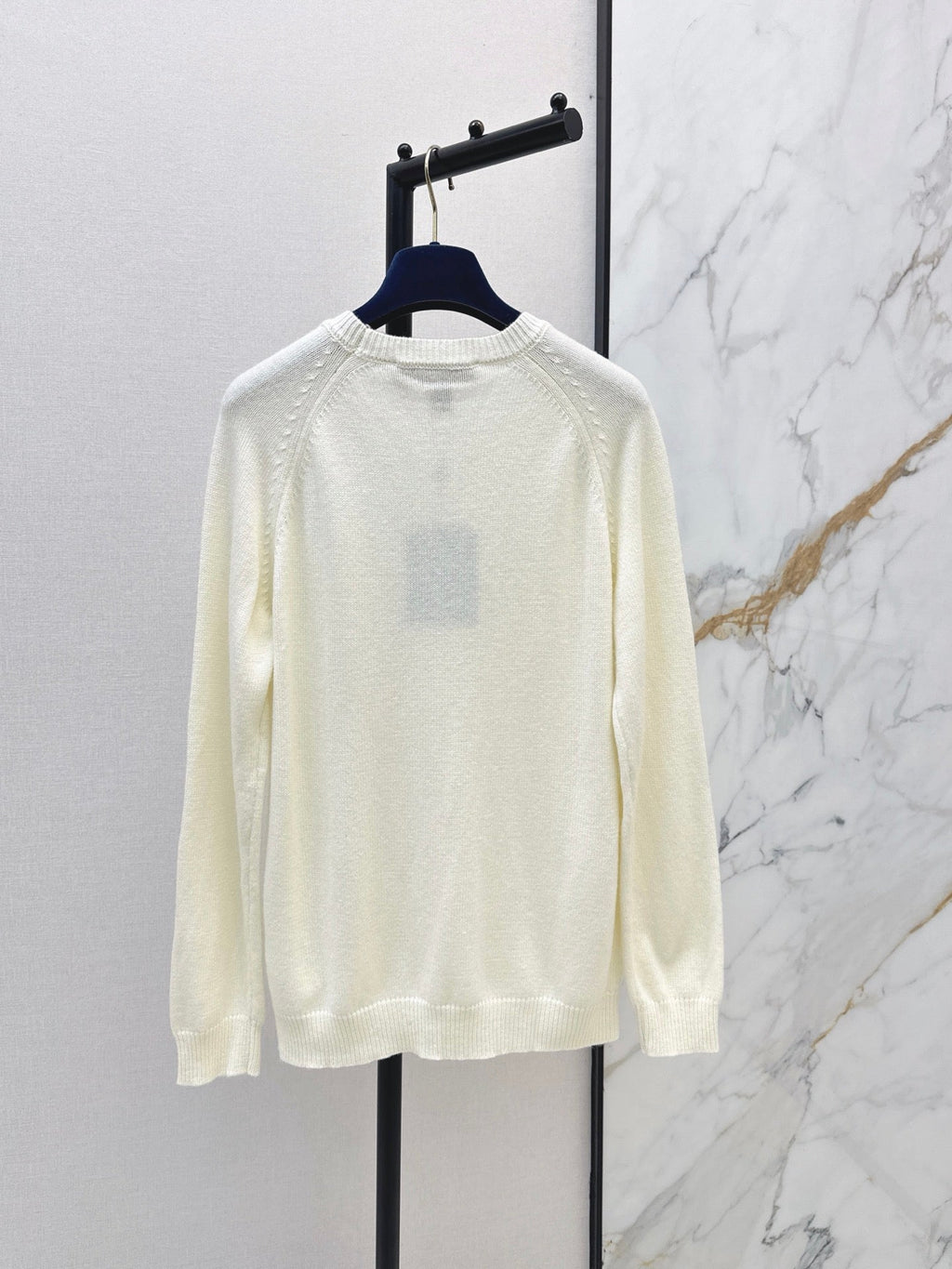 Louis Vuitton / 26 Fall/Winter Latest Crew Neck Knit Sweater
