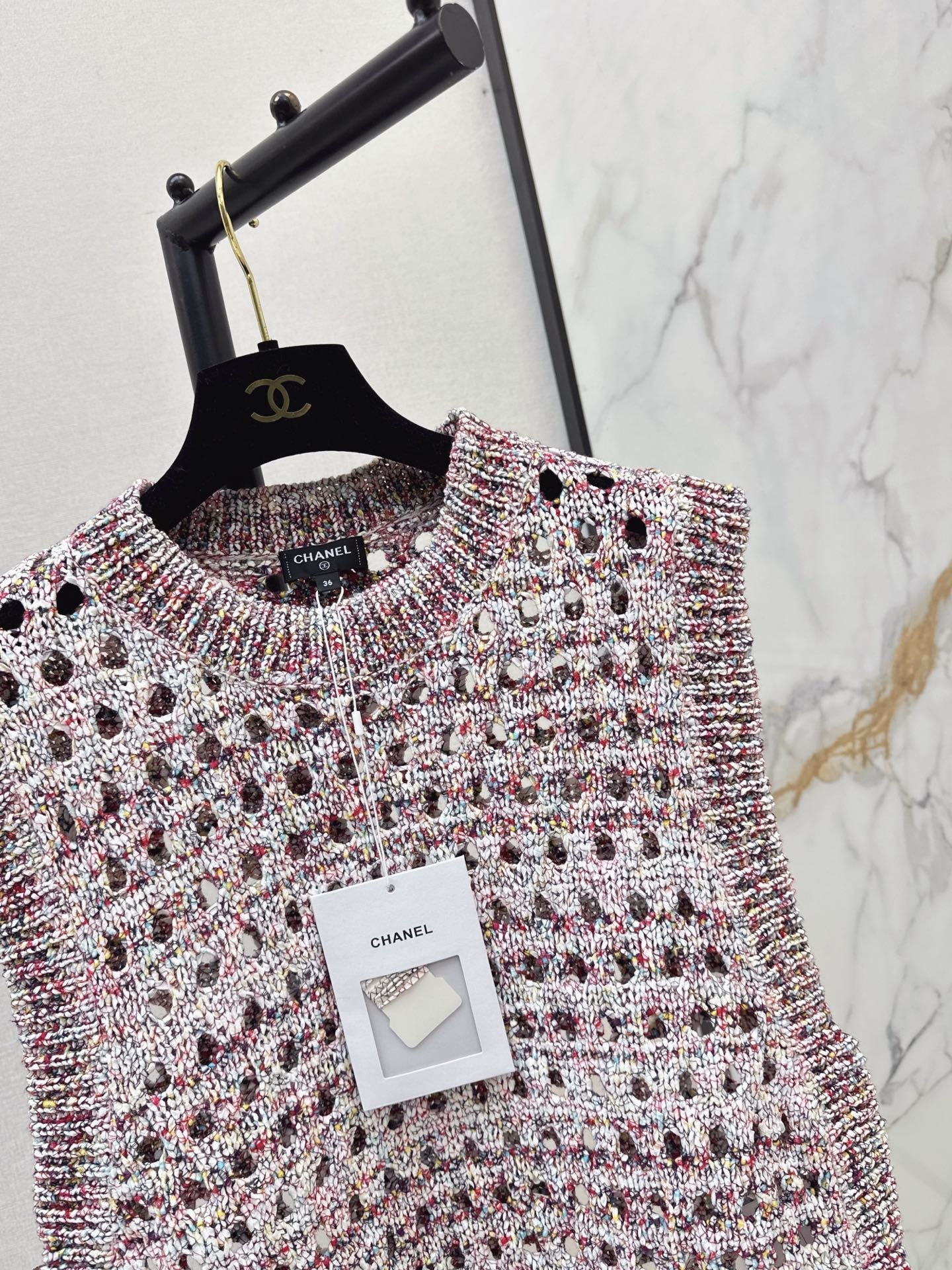Chanel / 26 Fall-Winter Latest Atmosphere Polka Dot Hollow Vest