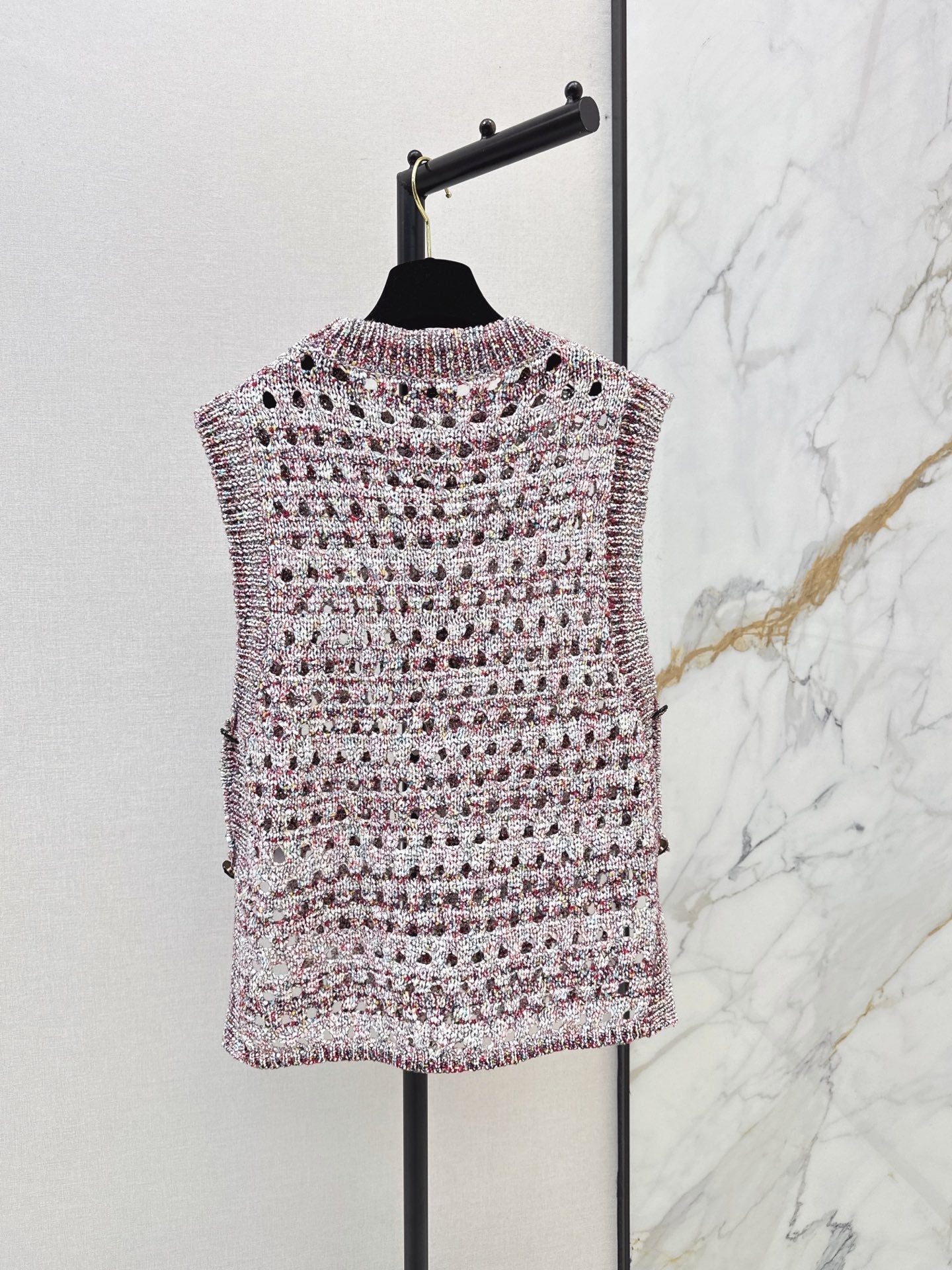 Chanel / 26 Fall-Winter Latest Atmosphere Polka Dot Hollow Vest