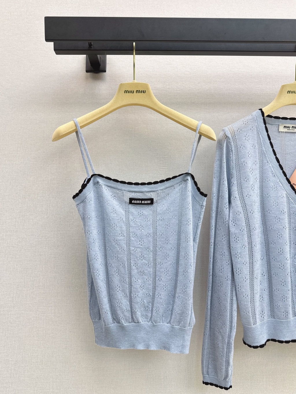 MiuMiu/26 Fall-Winter Latest V-Neck Wool Cardigan + Tiny Camisole