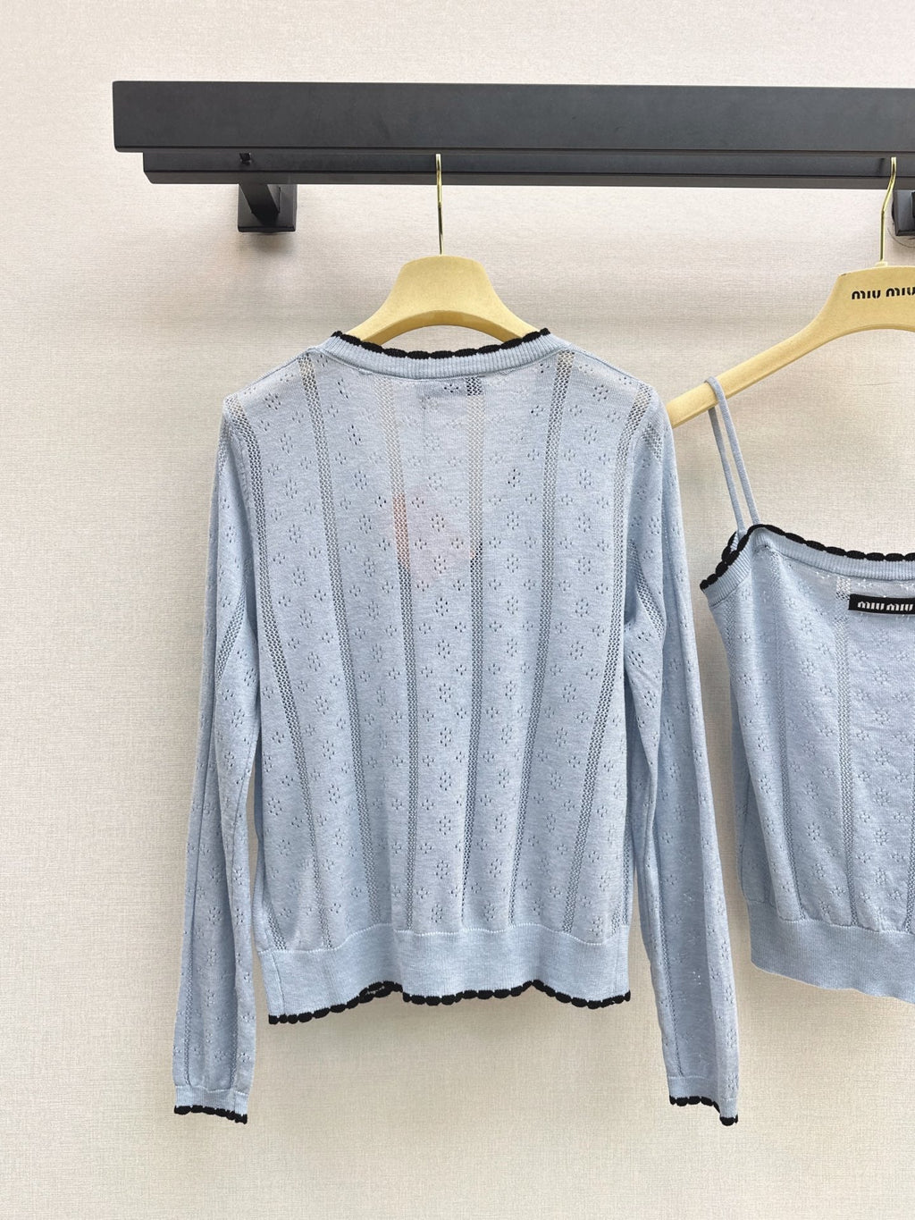 MiuMiu/26 Fall-Winter Latest V-Neck Wool Cardigan + Tiny Camisole