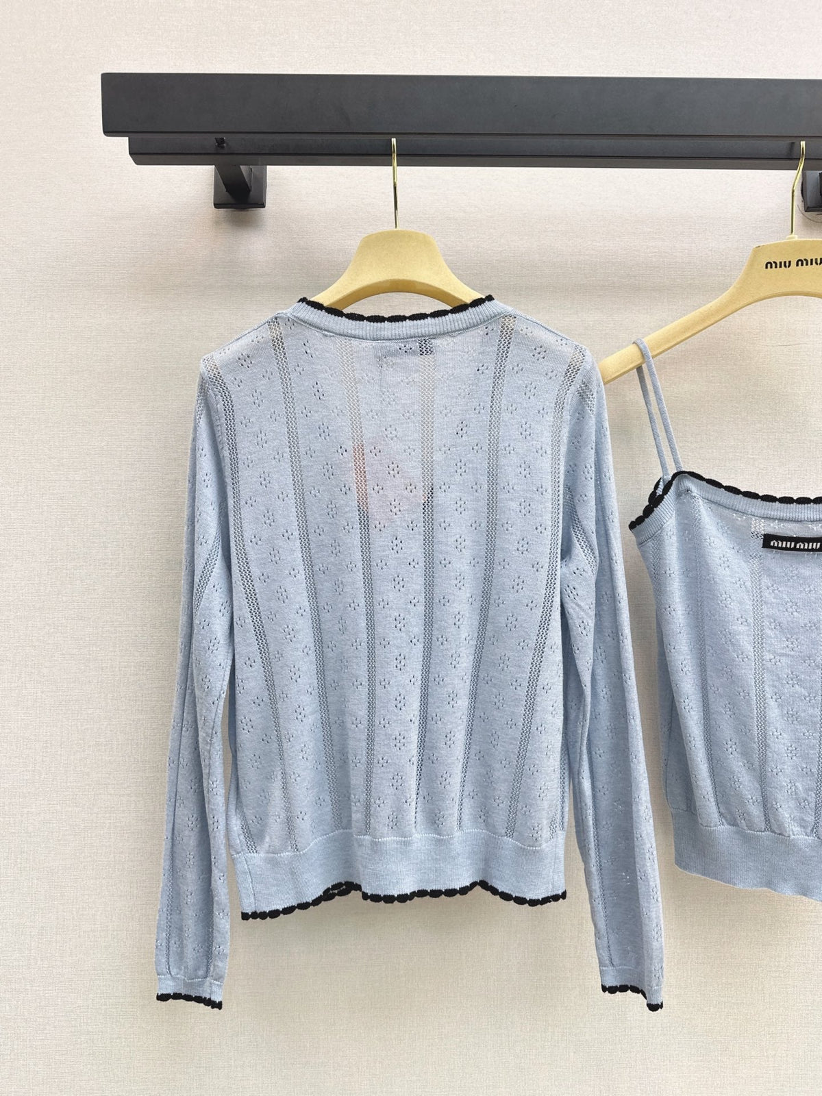 MiuMiu/26 Fall-Winter Latest V-Neck Wool Cardigan + Tiny Camisole