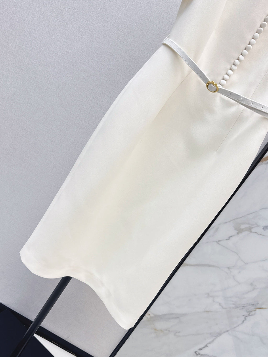 Dior/26 Fall-Winter Latest Milk White Waist-Cinching Short Sleeve Dress