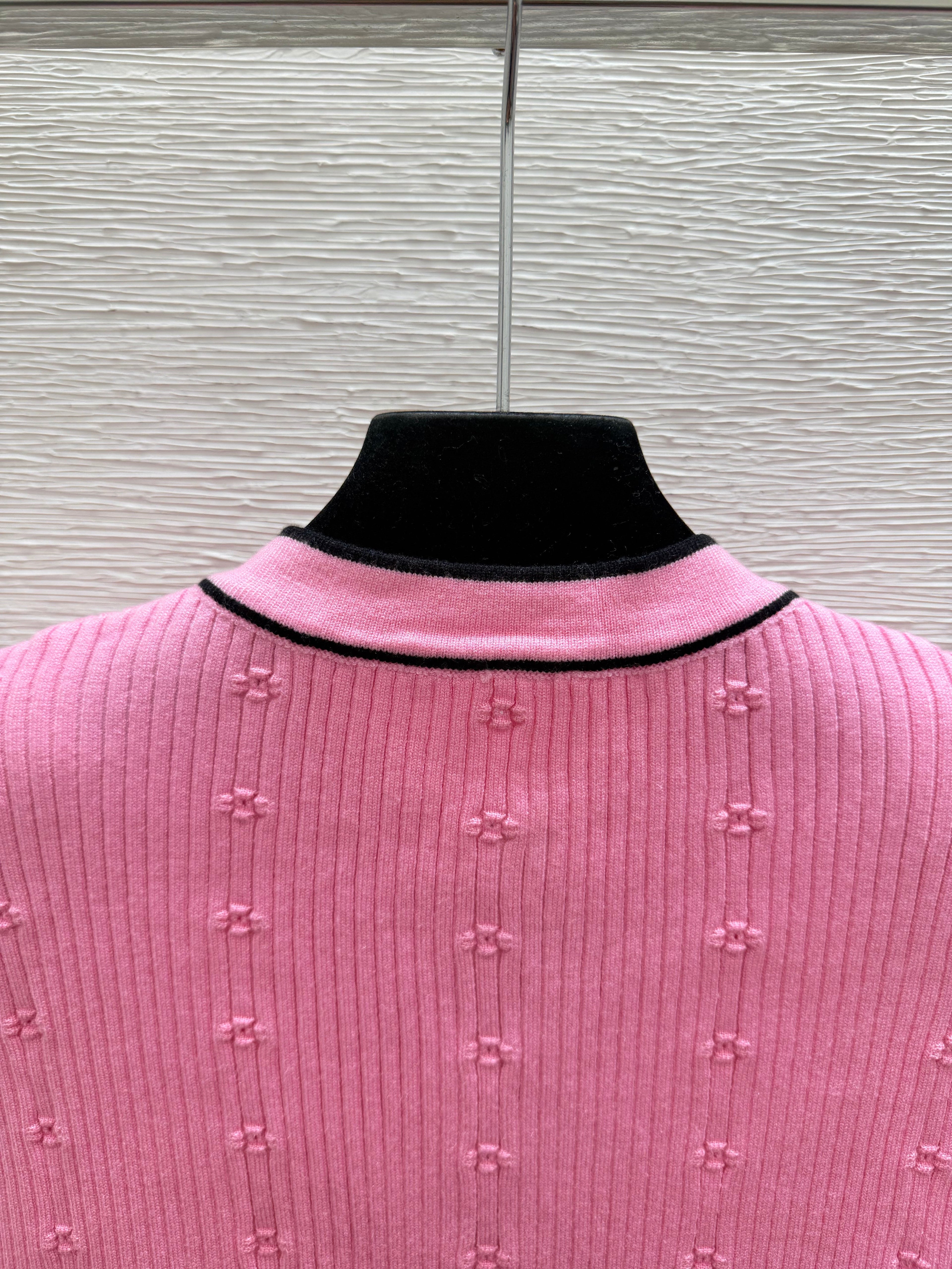 Chanel / 26 Early Autumn New Color-Block Simple Round Neck Knit Long-Sleeve Cardigan