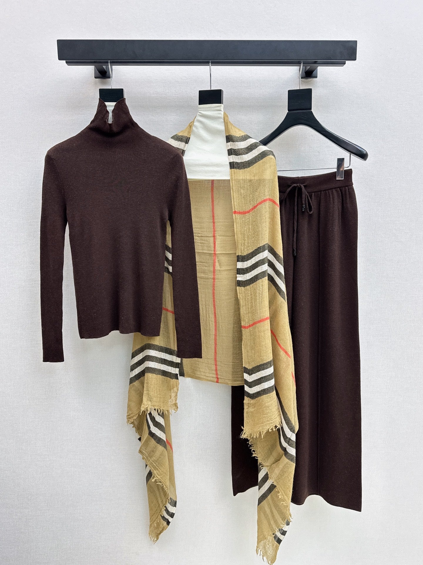 Dior/26 Early Autumn Latest Knit Set: Plaid Scarf + Turtleneck Top + Elastic Waist Straight Pants