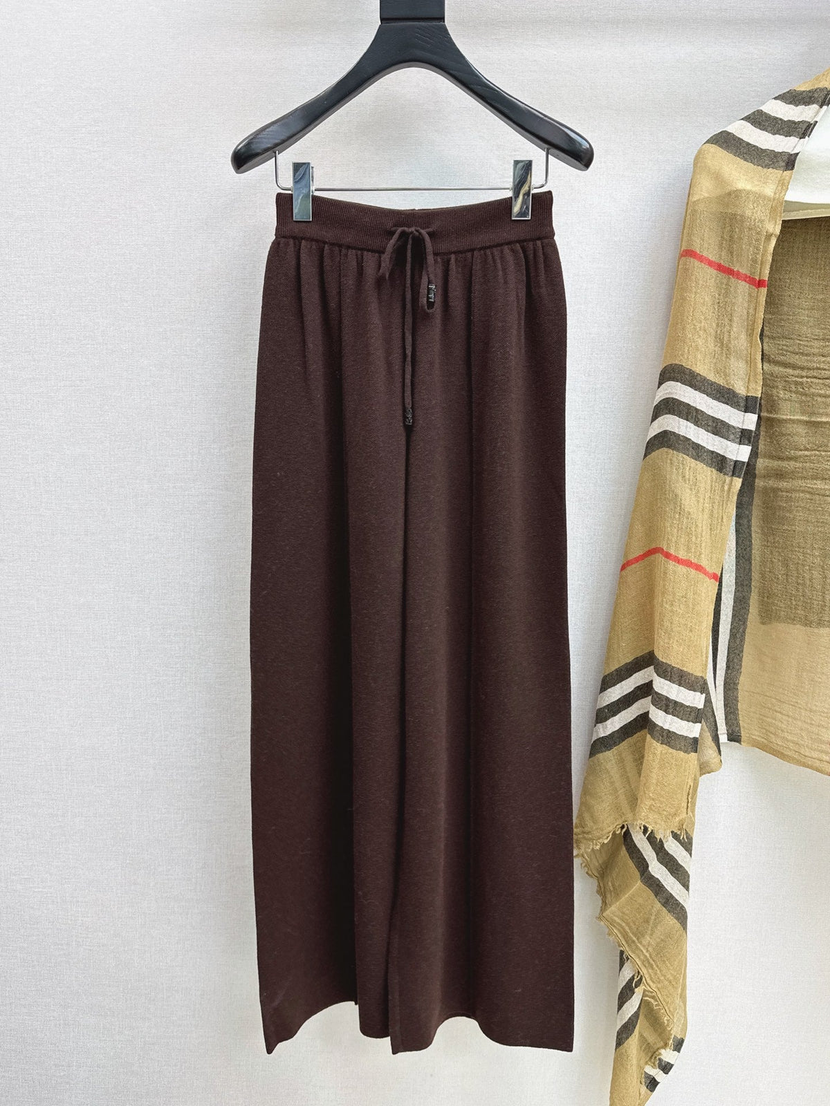 Dior/26 Early Autumn Latest Knit Set: Plaid Scarf + Turtleneck Top + Elastic Waist Straight Pants