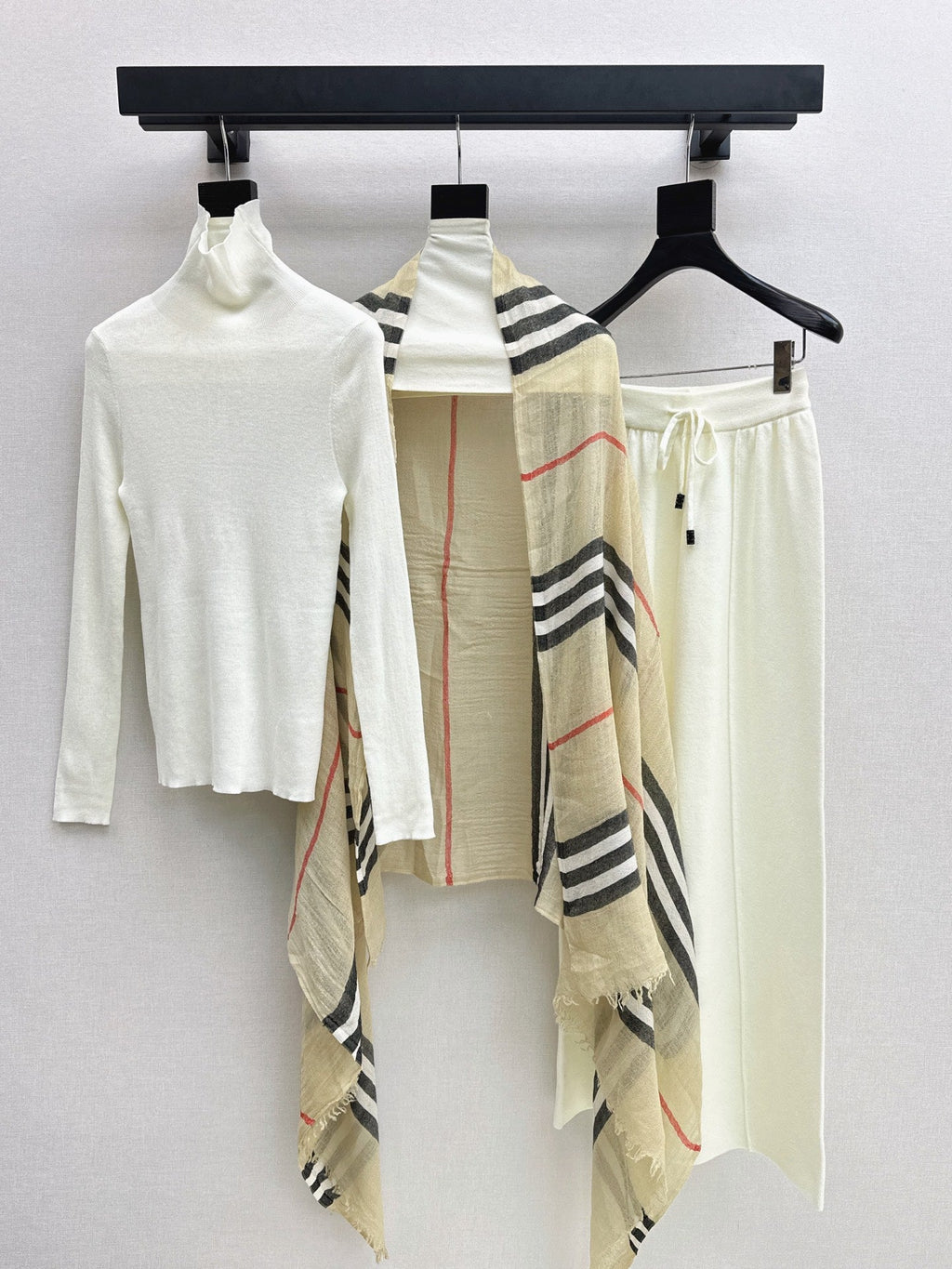 Dior/26 Early Autumn Latest Knit Set: Plaid Scarf + Turtleneck Top + Elastic Waist Straight Pants