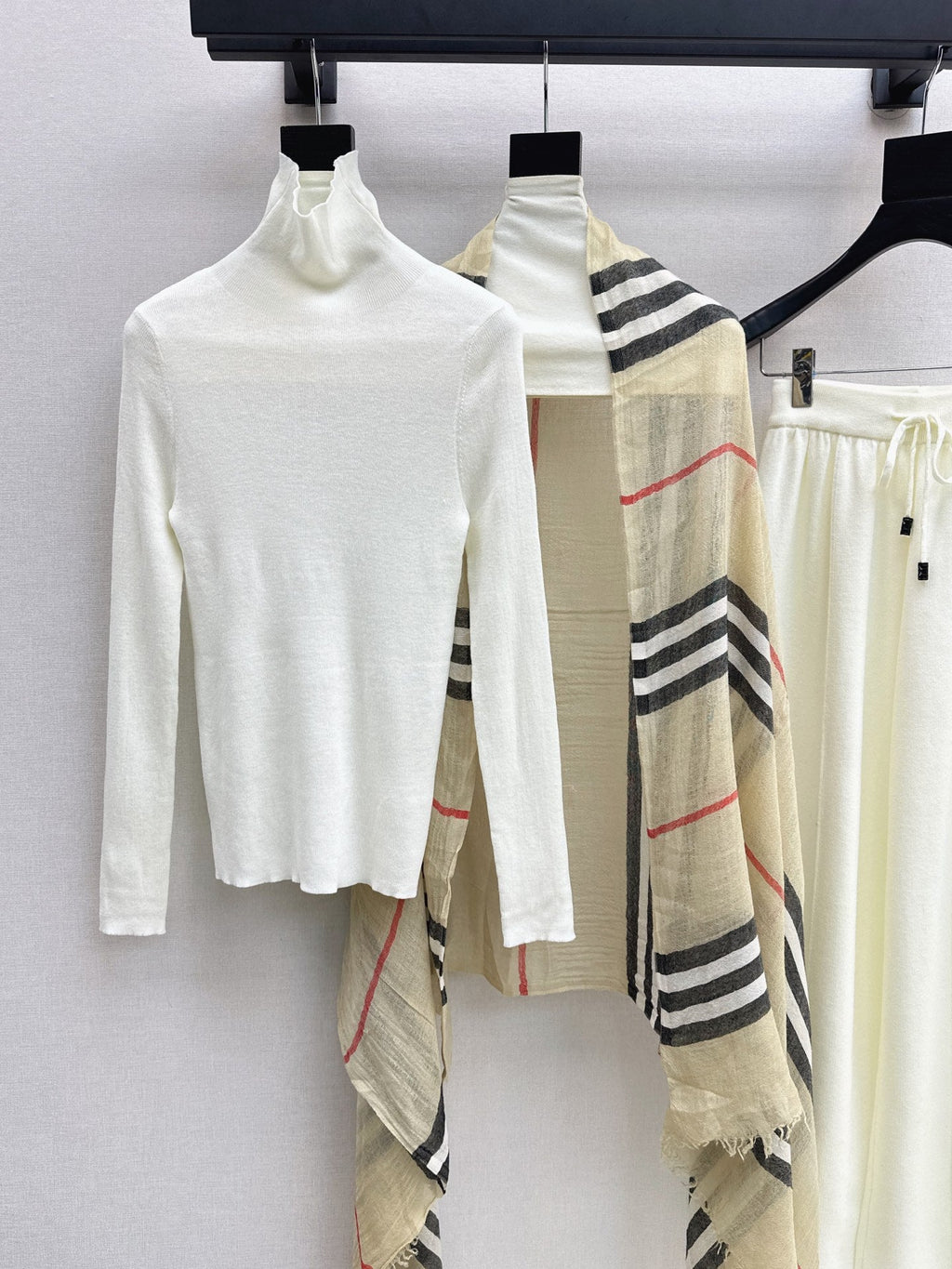 Dior/26 Early Autumn Latest Knit Set: Plaid Scarf + Turtleneck Top + Elastic Waist Straight Pants