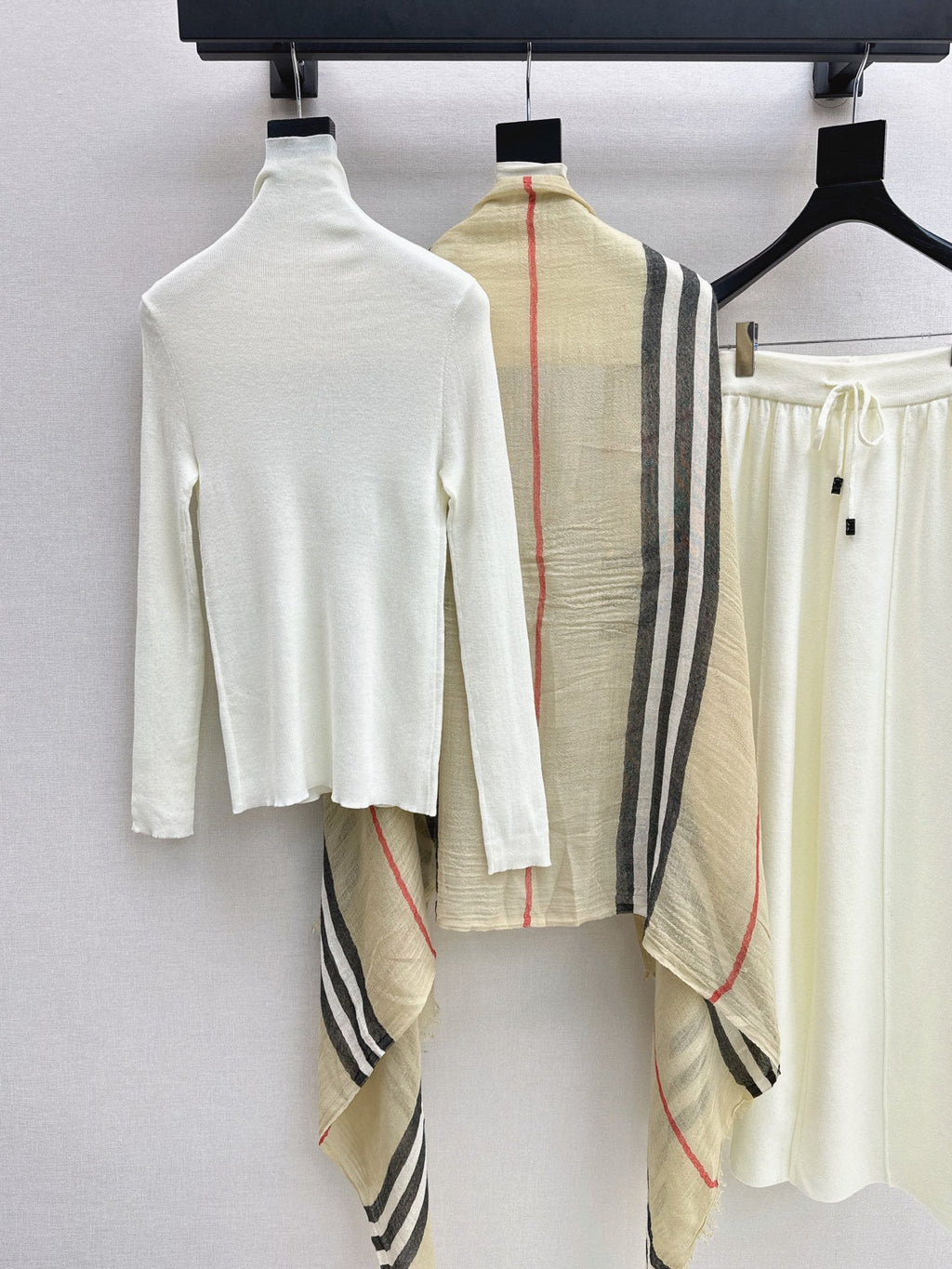 Dior/26 Early Autumn Latest Knit Set: Plaid Scarf + Turtleneck Top + Elastic Waist Straight Pants