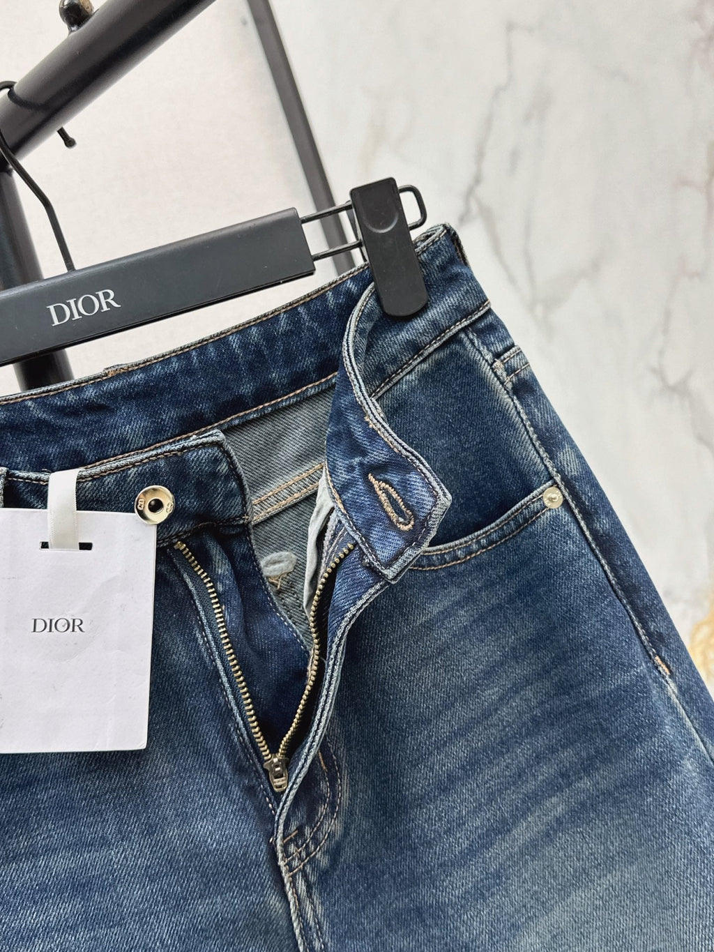 Dior / 26 Fall-Winter Latest Patchwork Design Vintage Washed Denim Jeans