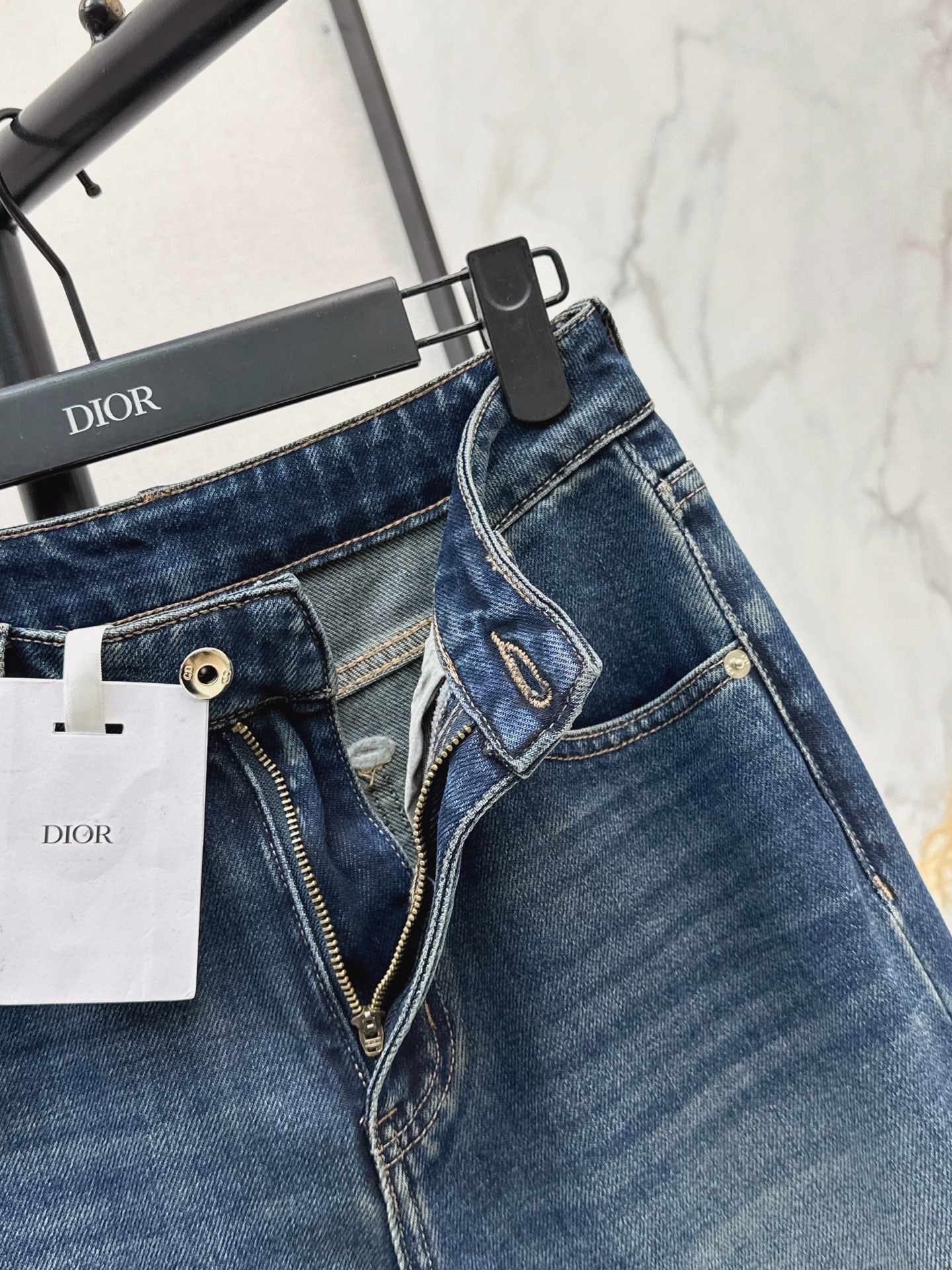 Dior / 26 Fall-Winter Latest Patchwork Design Vintage Washed Denim Jeans