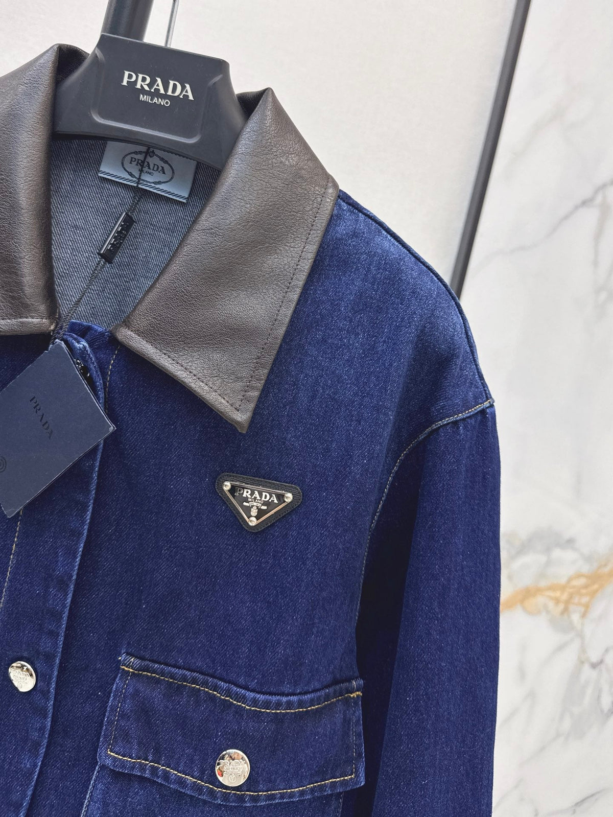 Prada/26 Fall-Winter New Color-Block Denim Jacket with Turn-Down Collar