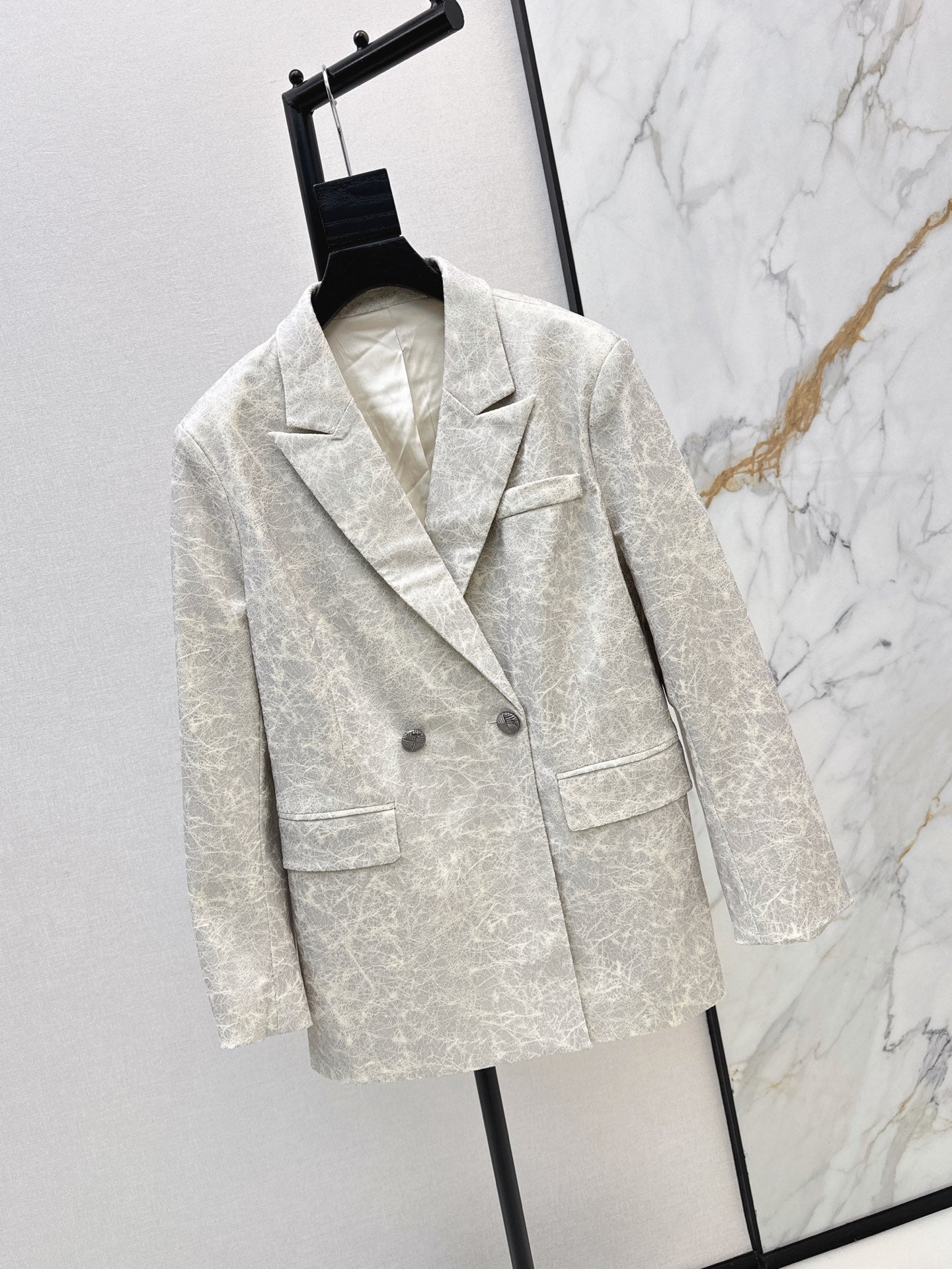 26 Fall/Winter Latest Double-Breasted Simple and Stylish Suit Jacket