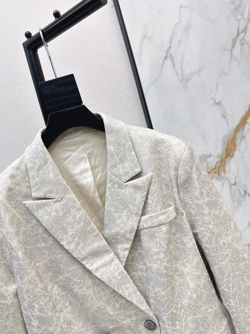 26 Fall/Winter Latest Double-Breasted Simple and Stylish Suit Jacket