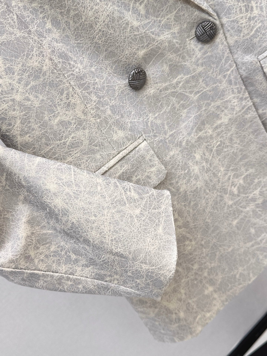 26 Fall/Winter Latest Double-Breasted Simple and Stylish Suit Jacket