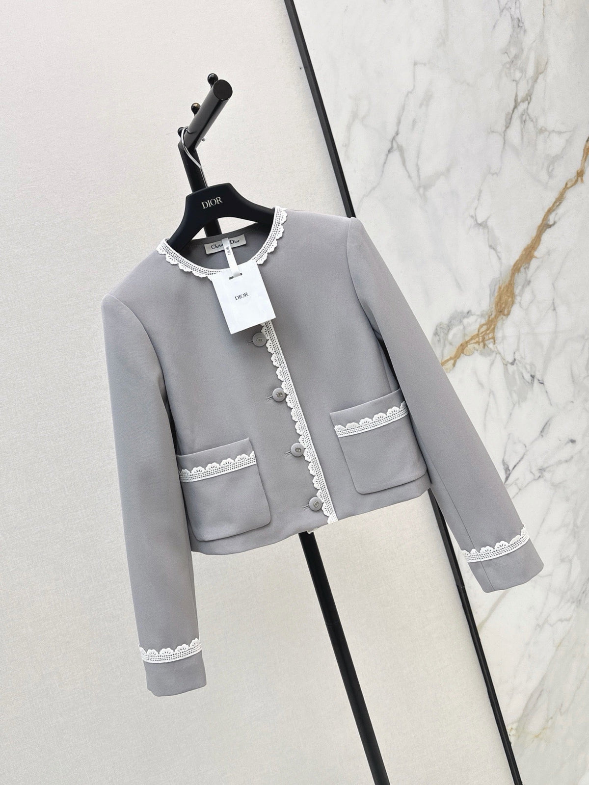 Dior / 26 Early Autumn Latest Socialite-Style Color-Blocked Lace Round Neck Jacket