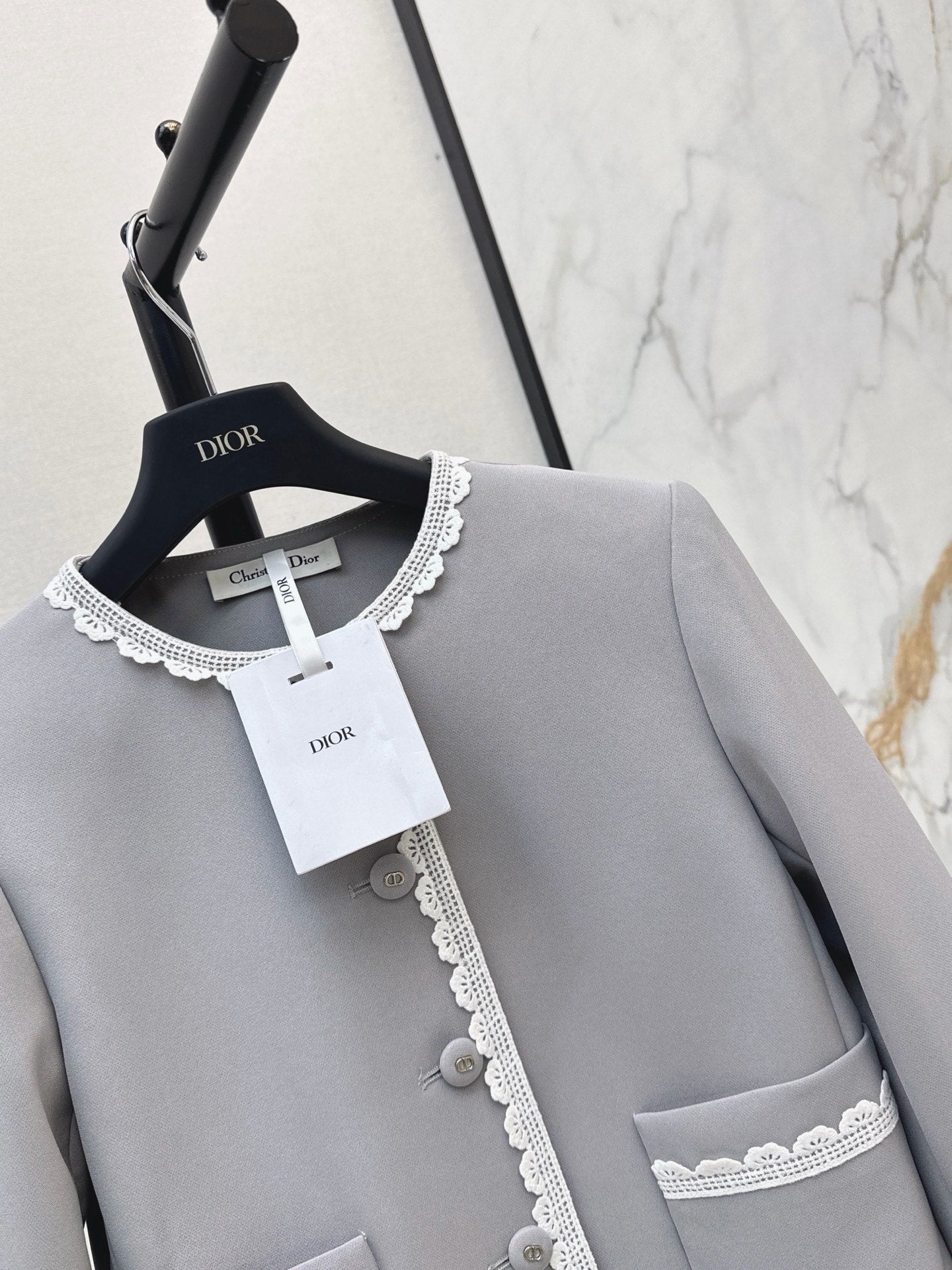 Dior / 26 Early Autumn Latest Socialite-Style Color-Blocked Lace Round Neck Jacket