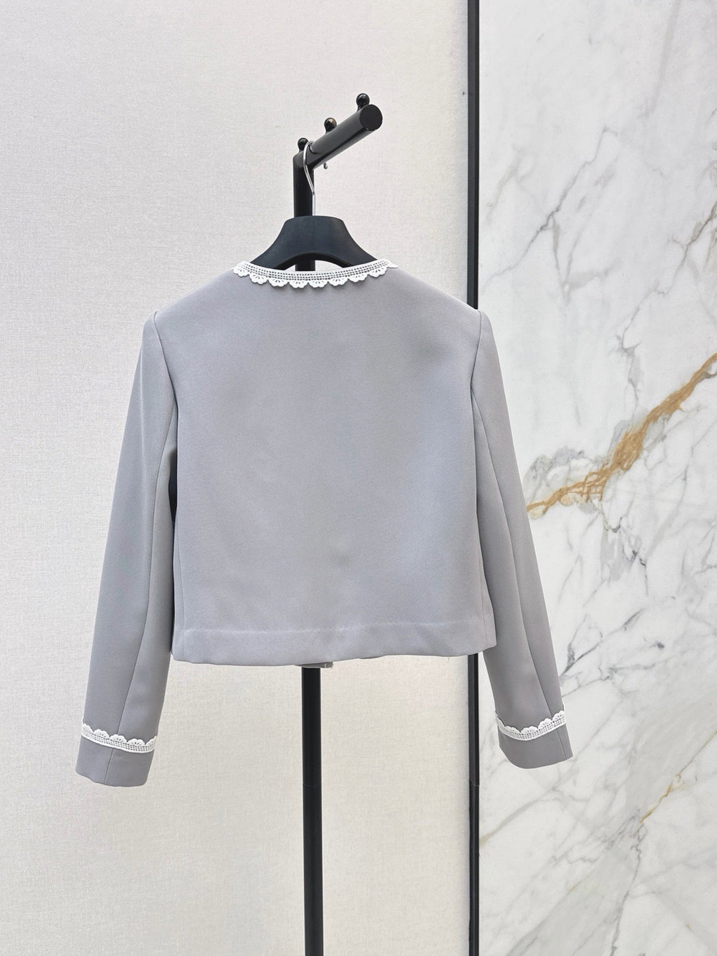 Dior / 26 Early Autumn Latest Socialite-Style Color-Blocked Lace Round Neck Jacket