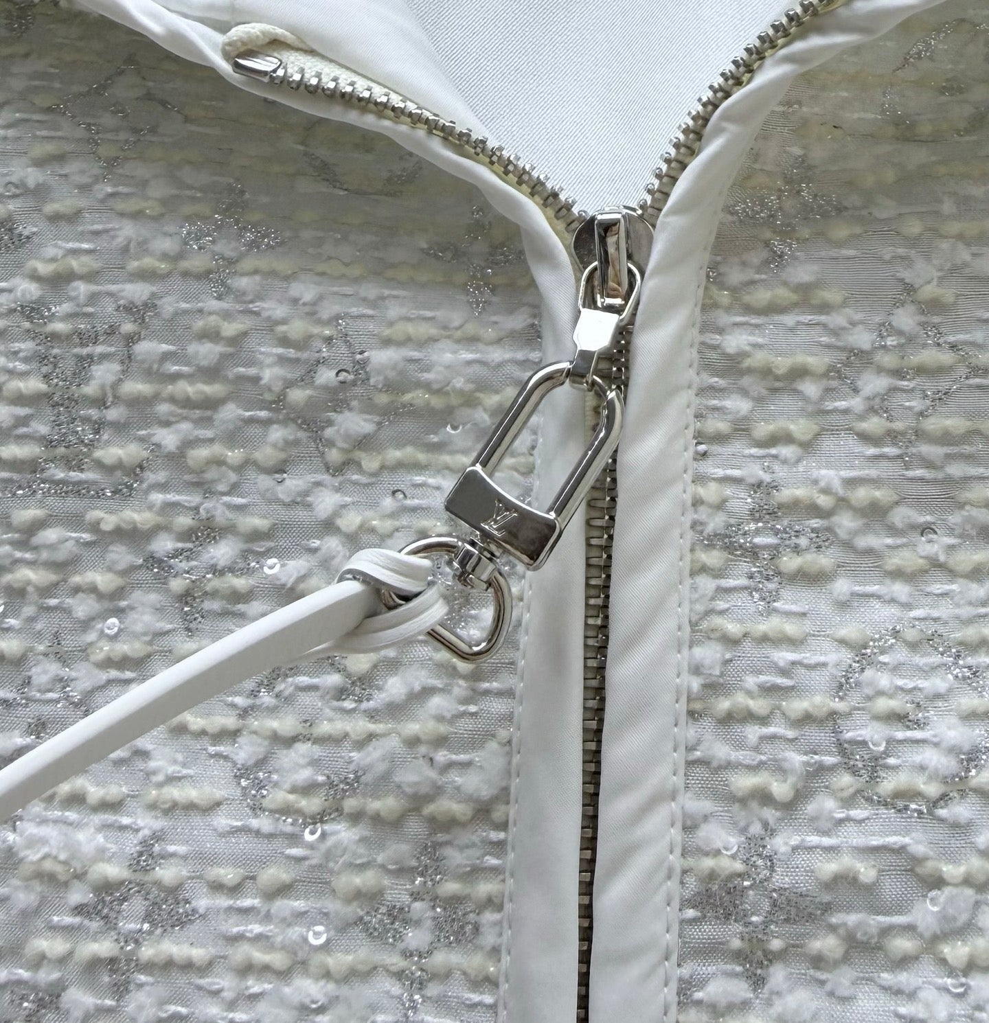 Louis Vuitton/26 Early Autumn Collection Light Gray Tweed Hoodie Zip Jacket