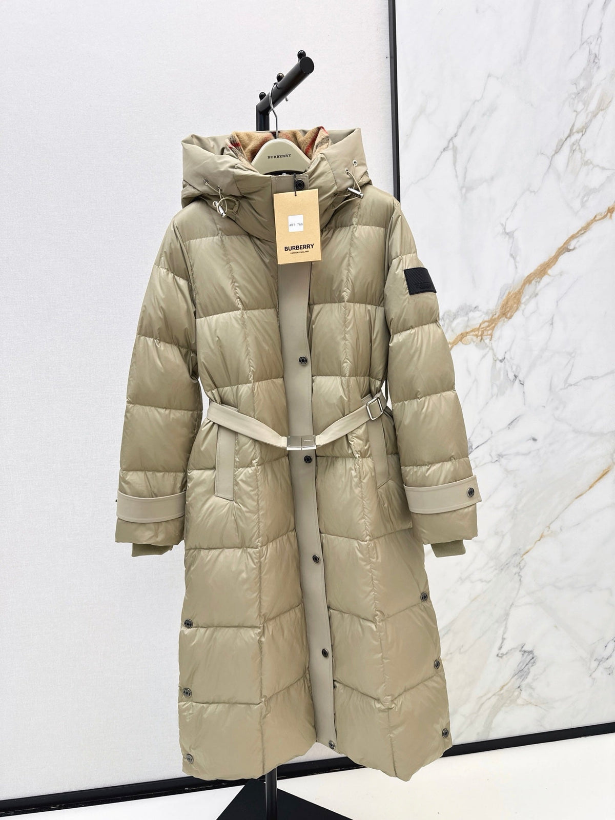 26 Fall/Winter New Long Hooded Down Jacket