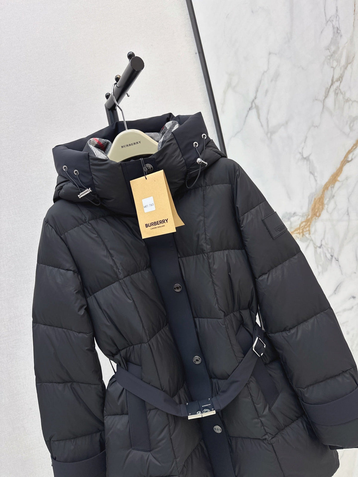 26 Fall/Winter Latest Hooded Mid-Length Down Jacket