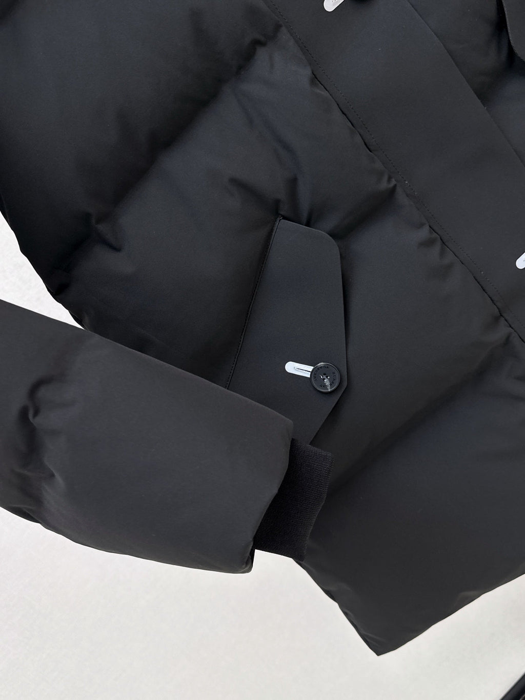 26 Fall/Winter Latest Hooded Mid-Length Down Jacket