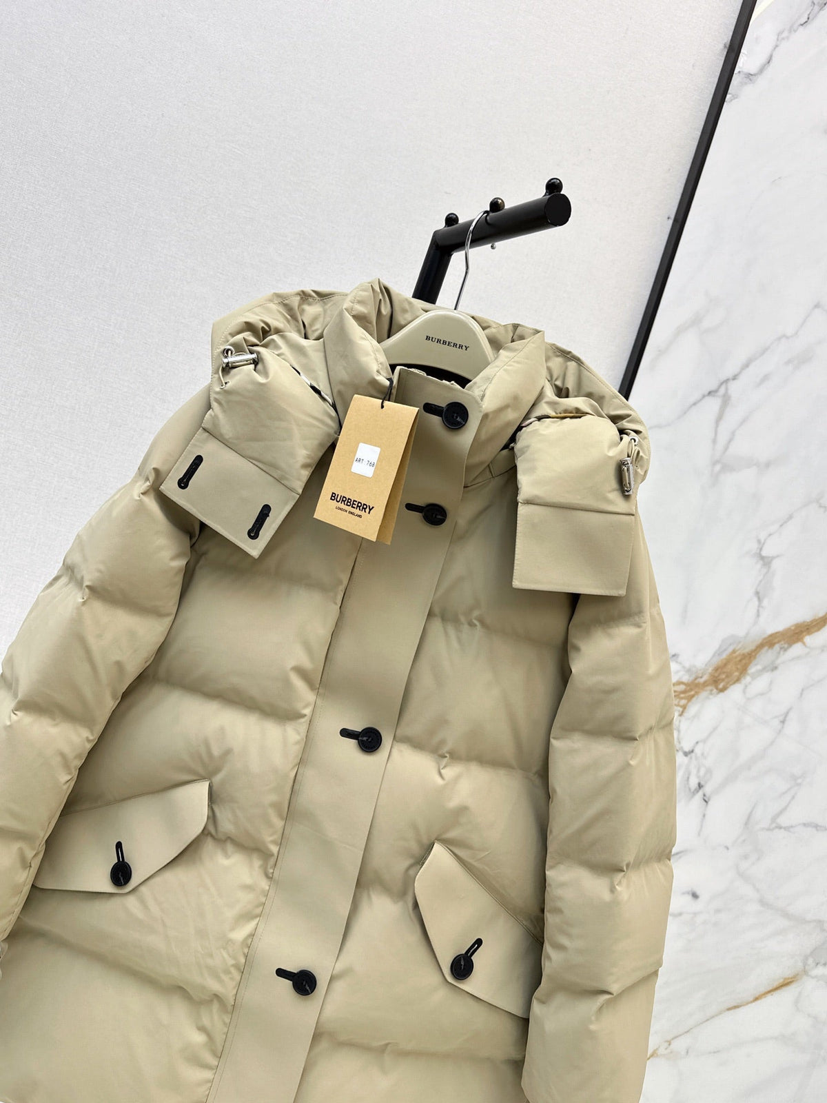 26 Fall/Winter Latest Hooded Mid-Length Down Jacket