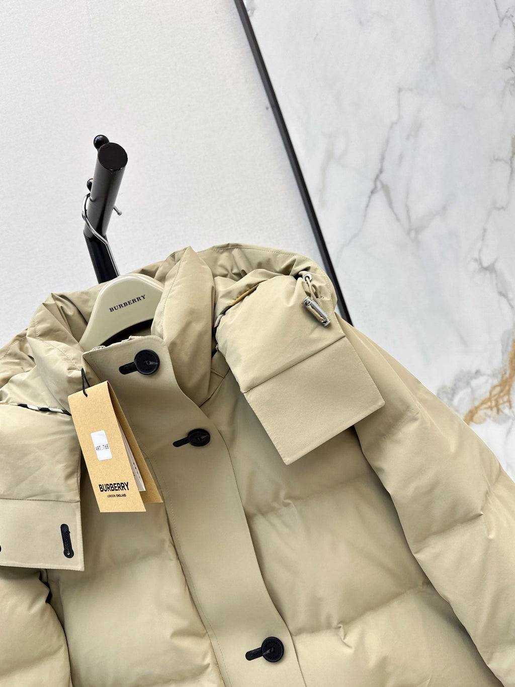 26 Fall/Winter Latest Hooded Mid-Length Down Jacket