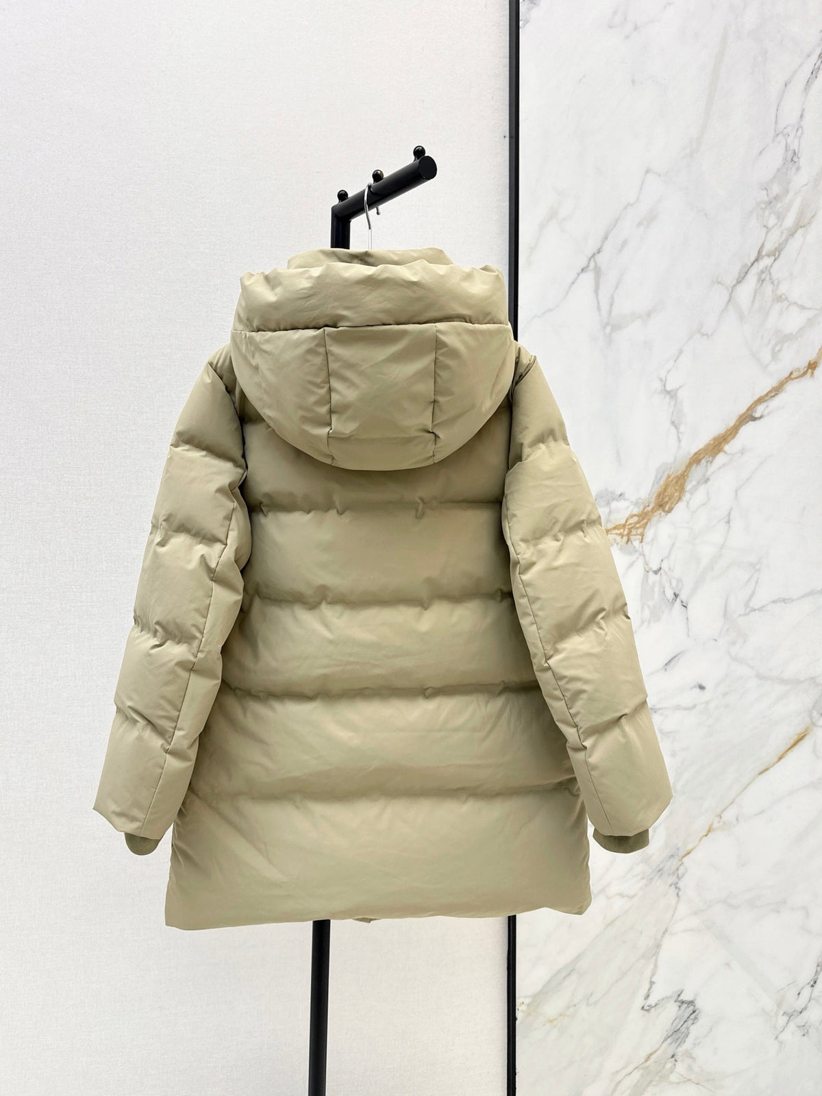 26 Fall/Winter Latest Hooded Mid-Length Down Jacket