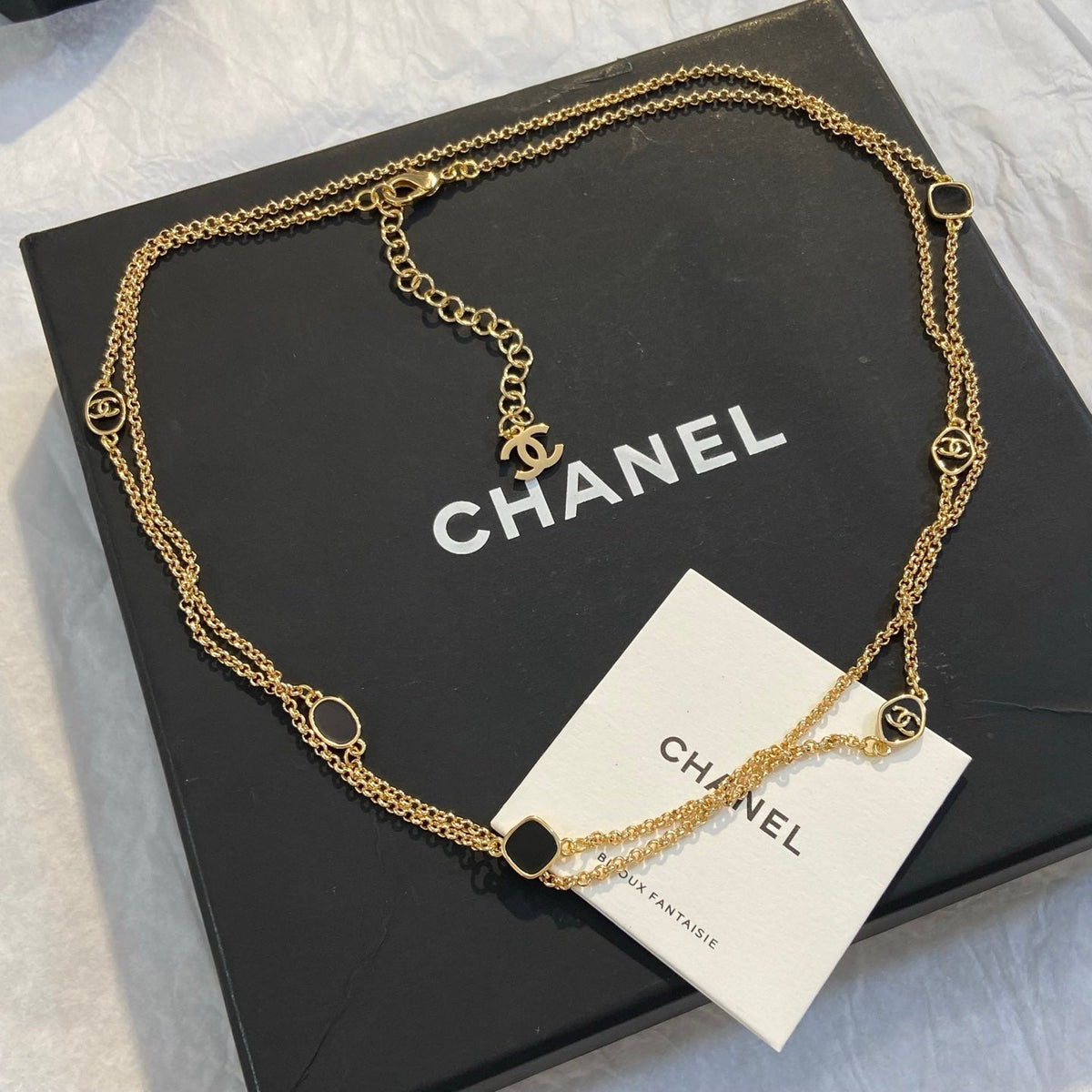 26B Gold and Black Geometric Sweater Chain