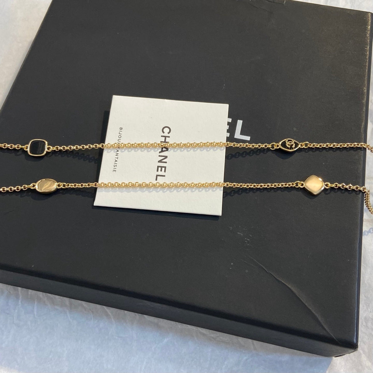 26B Gold and Black Geometric Sweater Chain