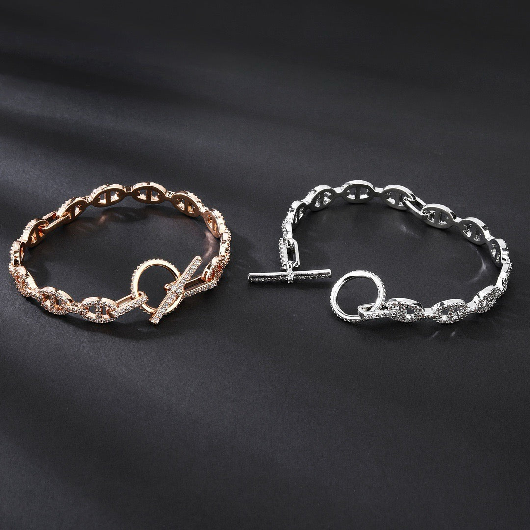 26 New Pig Nose Bracelet
