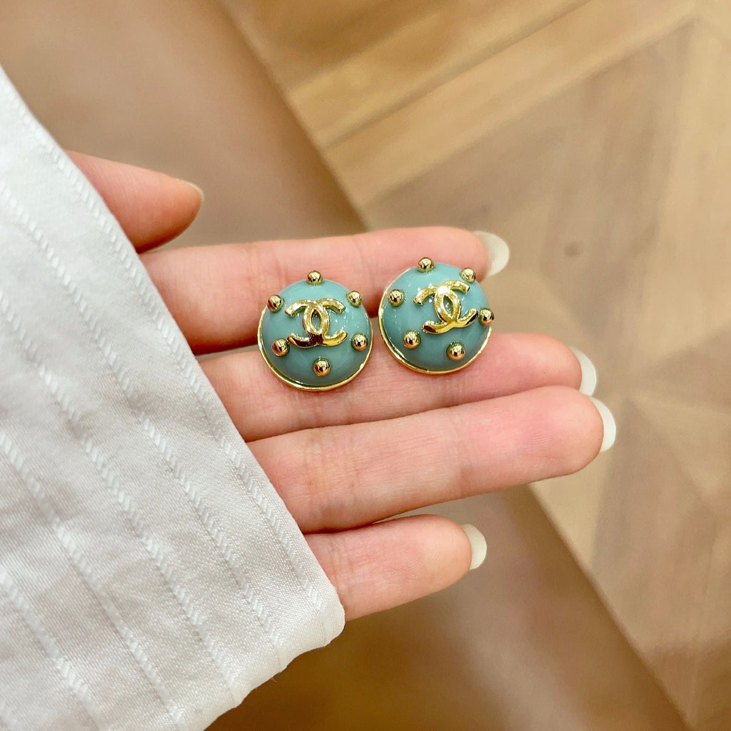 26 New Style Pre-Owned Earrings