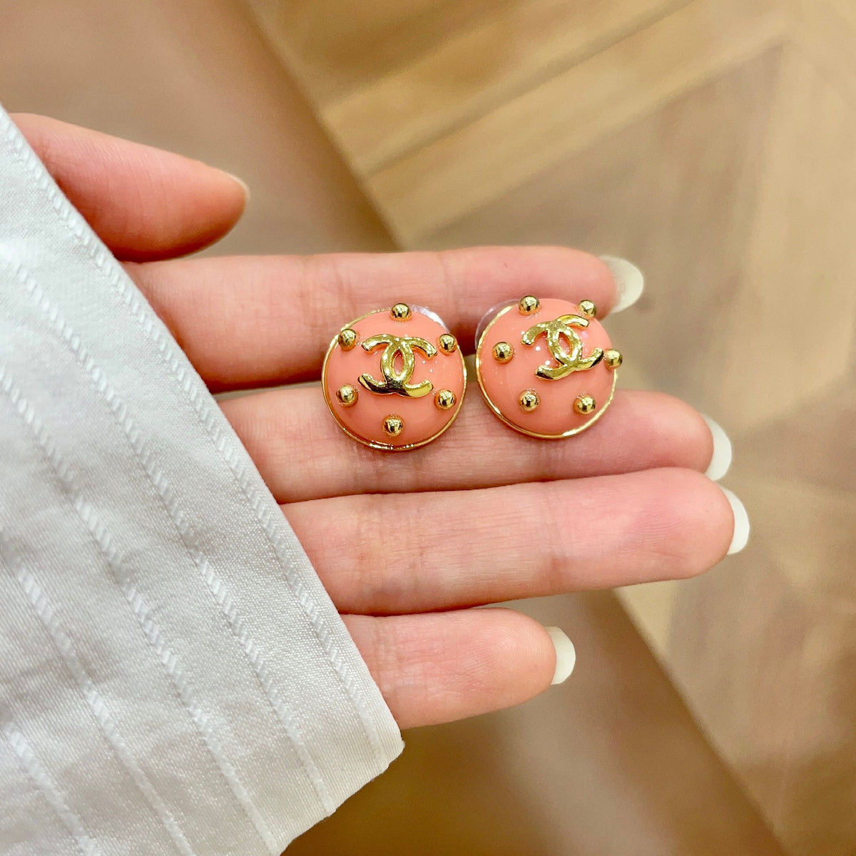 26 New Style Pre-Owned Earrings