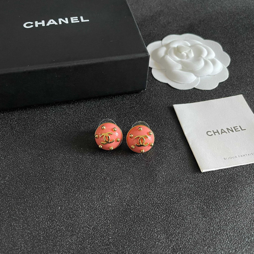 26 New Style Pre-Owned Earrings