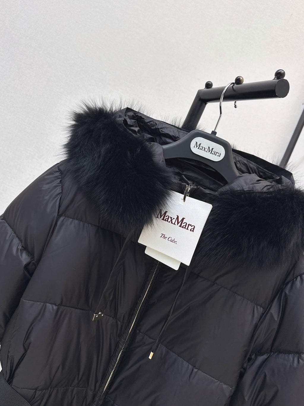 26 Fall/Winter Latest Hooded Mid-Length Down Jacket with Fur Collar