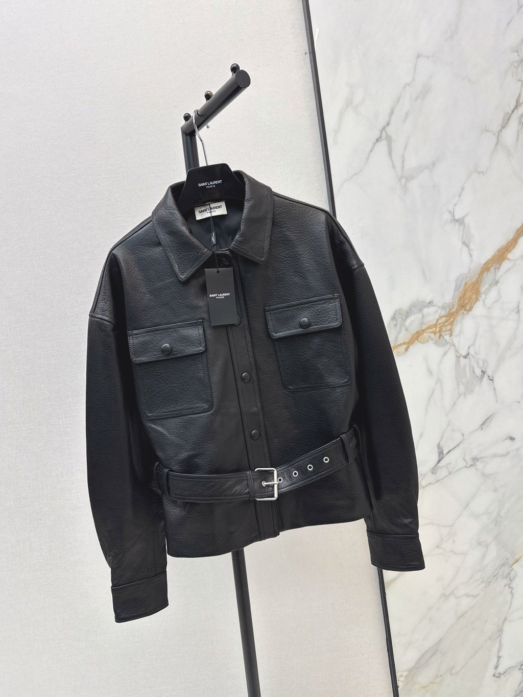 26 Early Autumn Latest Hunt-style Waist-cinched Jacket