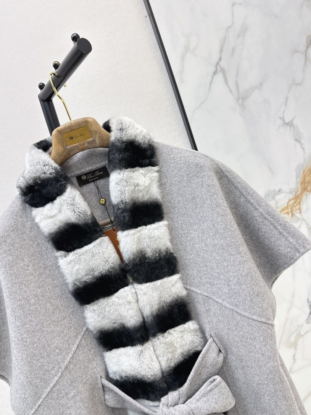 26 Fall/Winter Latest Color-Block Rex Rabbit Fur Tie Double-Sided Wool Cape Coat