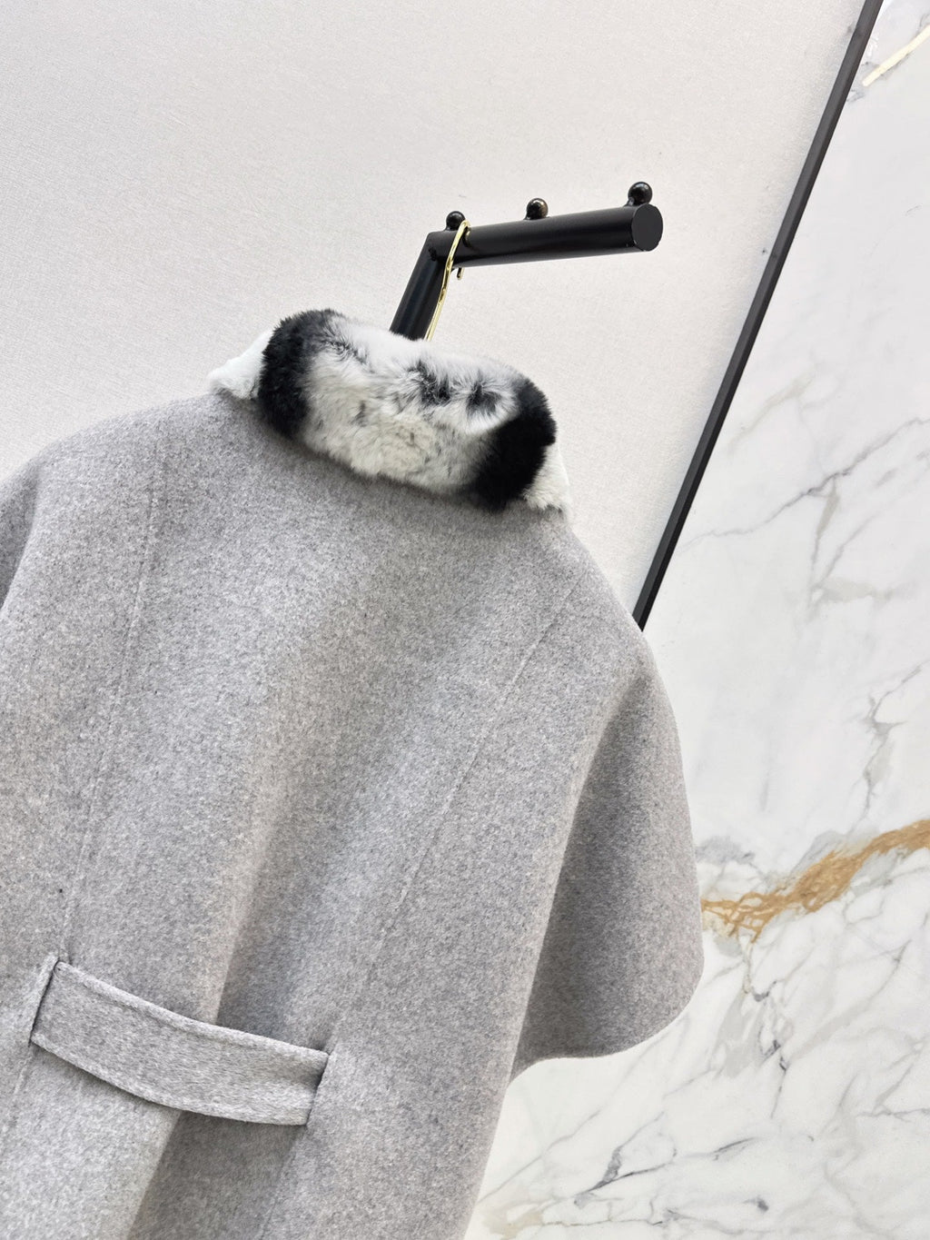 26 Fall/Winter Latest Color-Block Rex Rabbit Fur Tie Double-Sided Wool Cape Coat