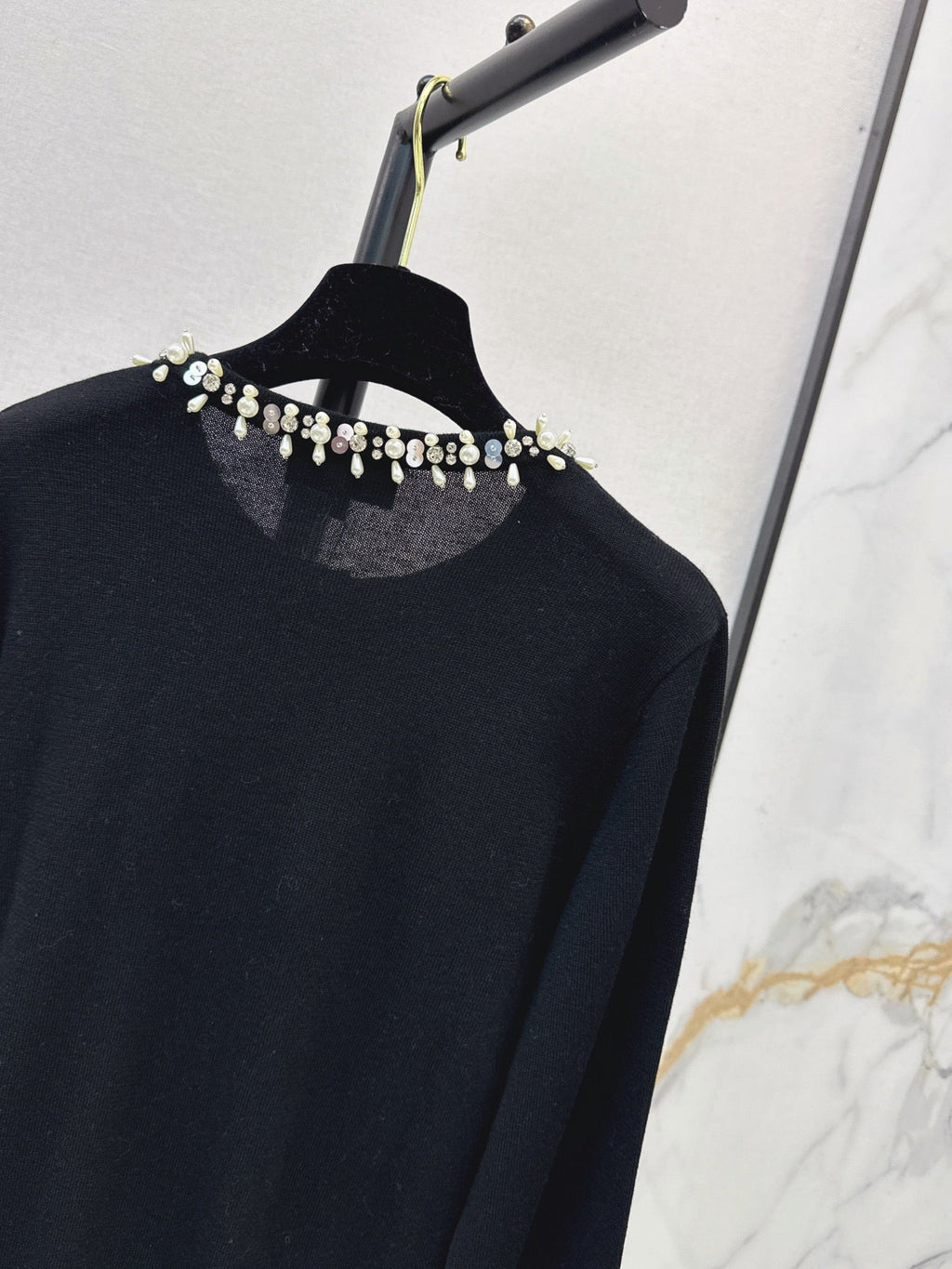 26 Fall/Winter Latest Handcrafted Heavy Embellished Rhinestone Pearl Knit Cardigan