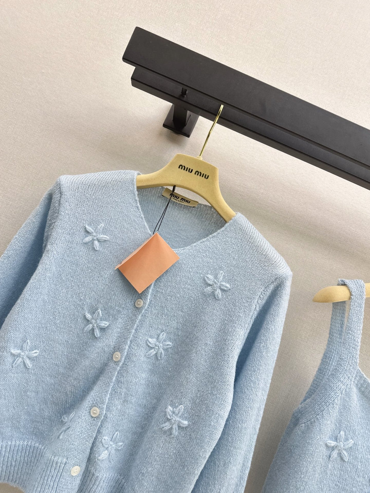 26 Fall/Winter Latest Age-Reducing Knit Two-Piece Set