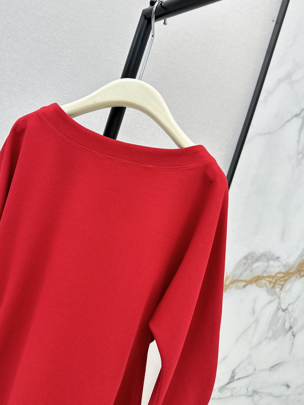 26 Fall/Winter Latest Batwing Sleeve Asymmetrical Minimalist Long Sleeve