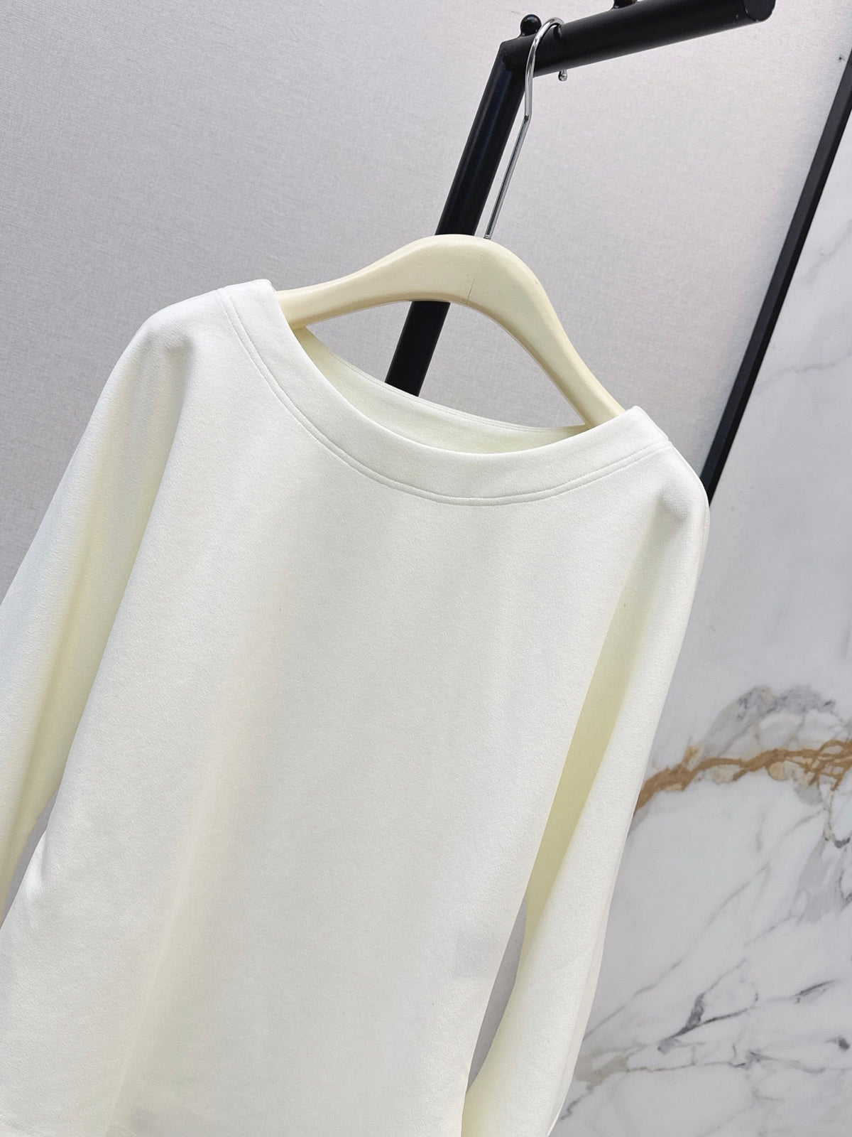 26 Fall/Winter Latest Batwing Sleeve Asymmetrical Minimalist Long Sleeve