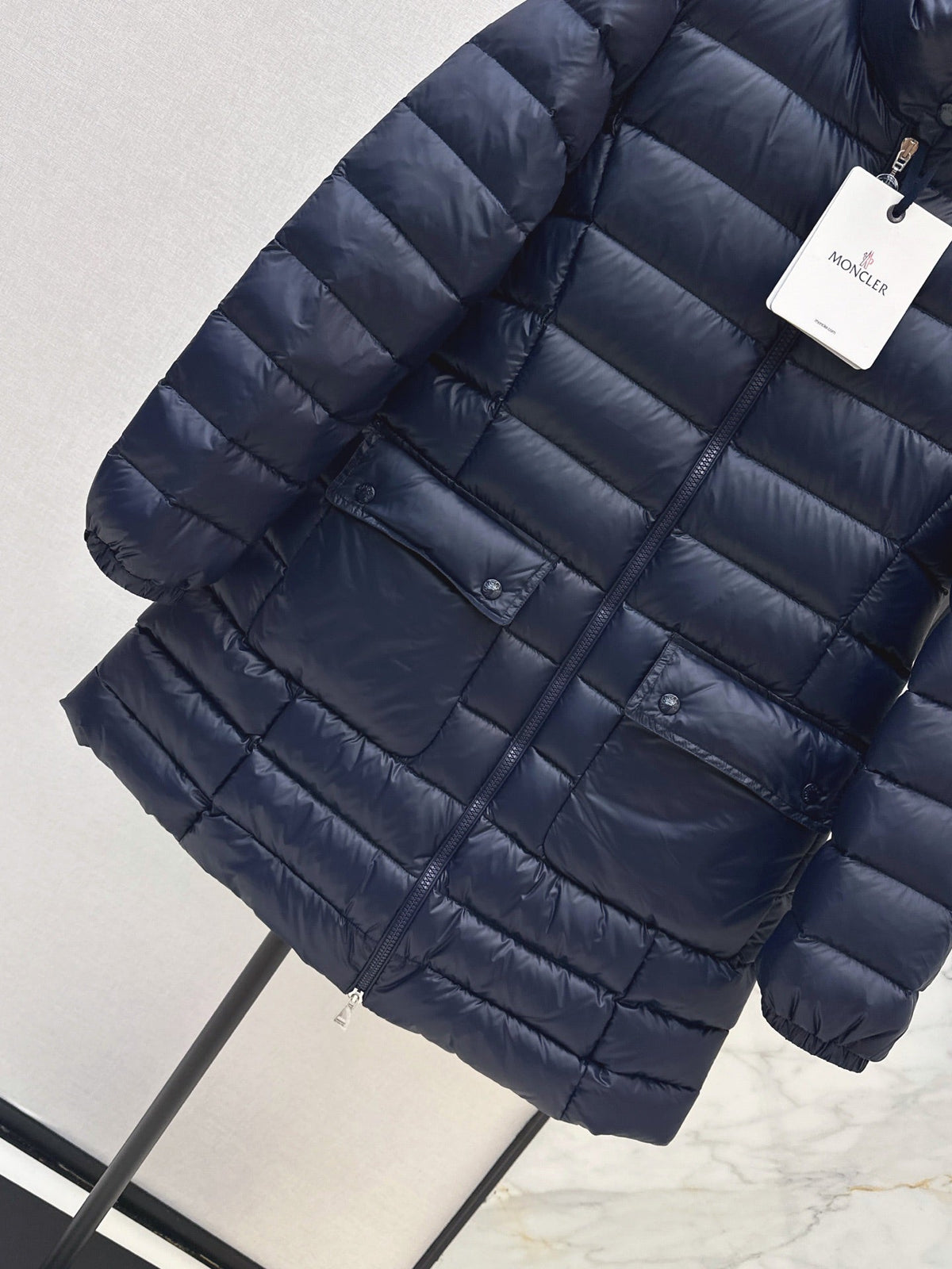 26Latest Autumn/Winter Mid-Length Stand-Collar Down Coat