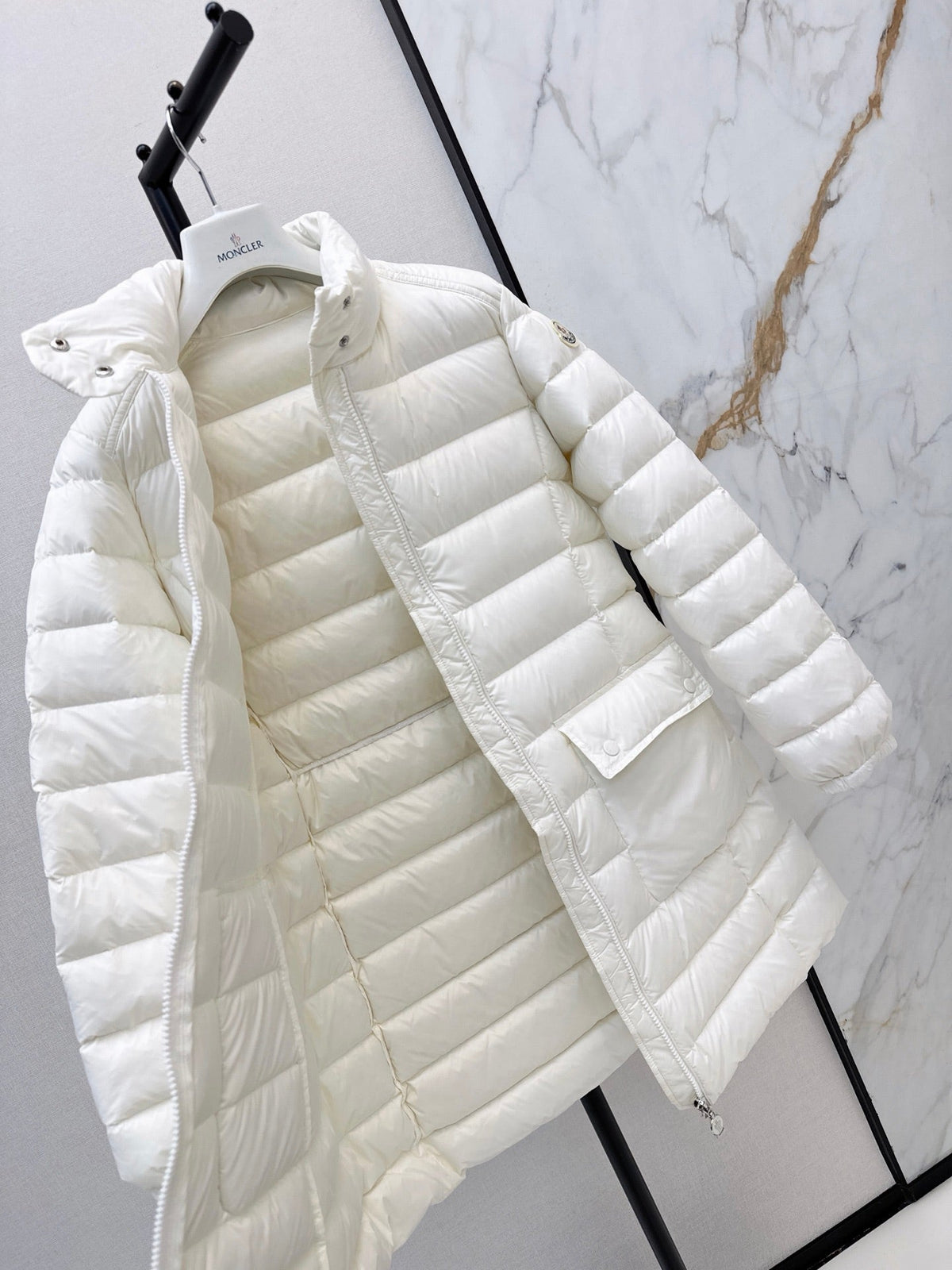 26Latest Autumn/Winter Mid-Length Stand-Collar Down Coat