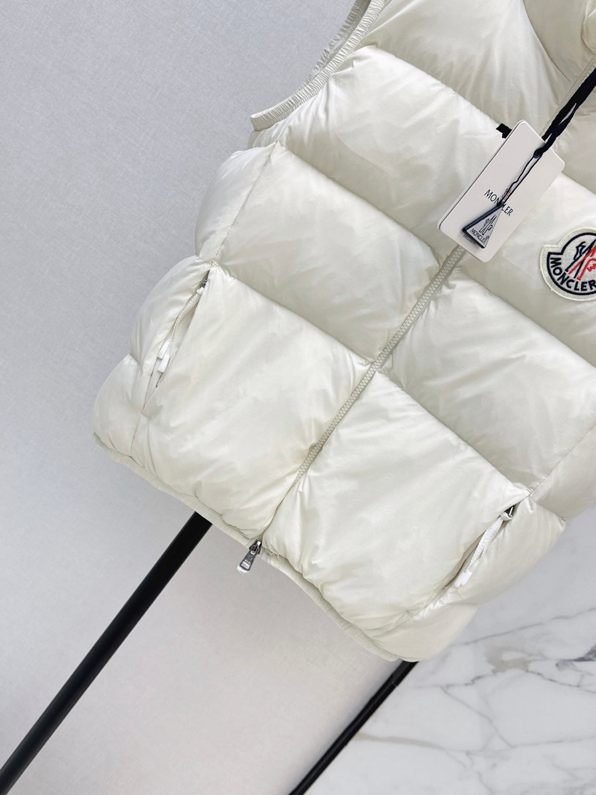 26Latest Autumn/Winter Stand-Collar Down Vest