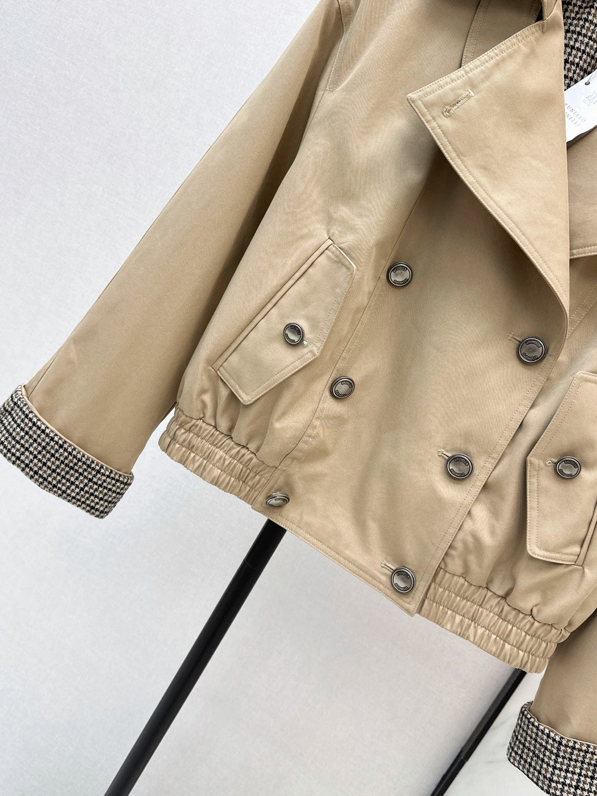 26Latest Autumn/Winter Cropped Trench Jacket