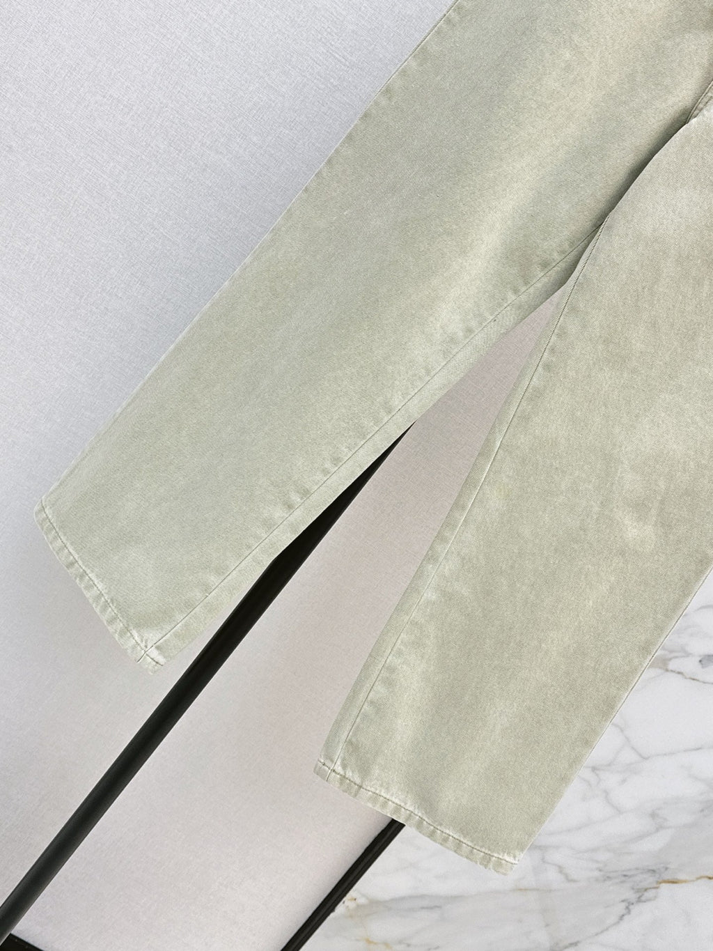 26 Fall/Winter Latest Washed Straight-Leg Denim Jeans